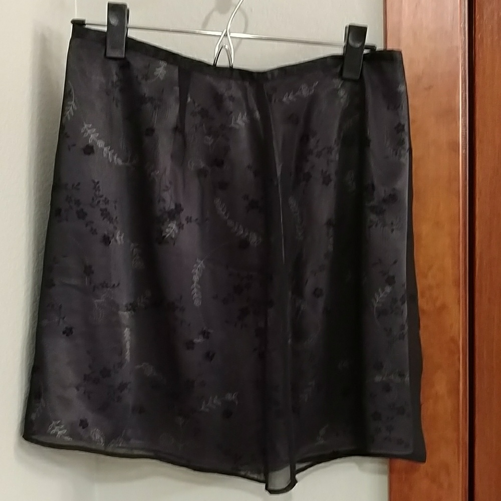 Limited black and gray skirt
